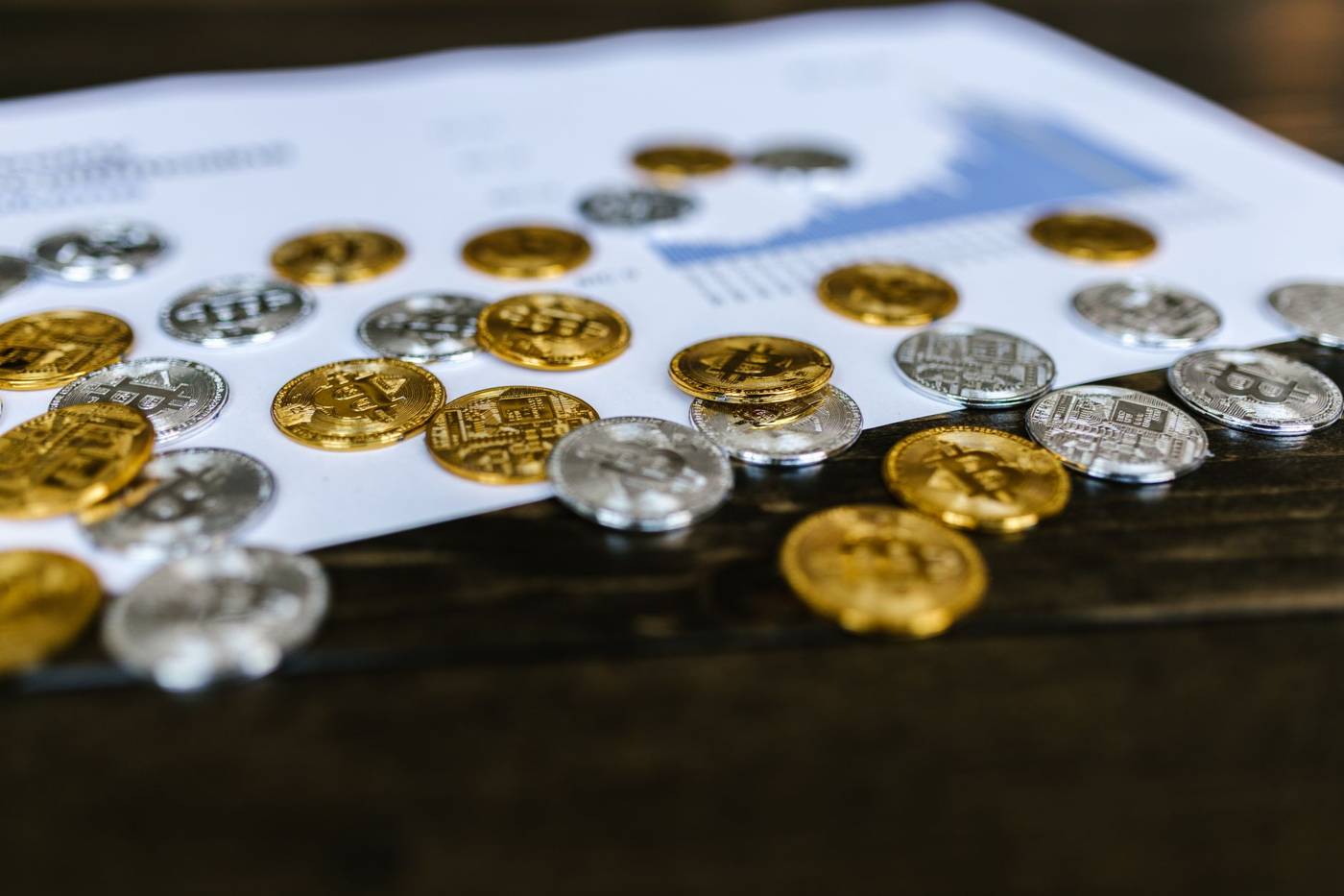 Gold silver market trading floor