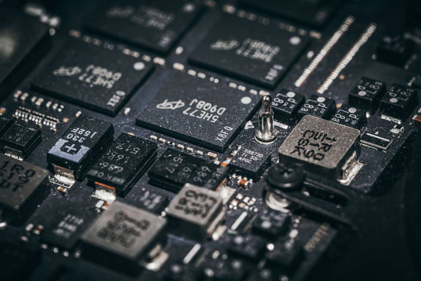 Micron semiconductor chip manufacturing