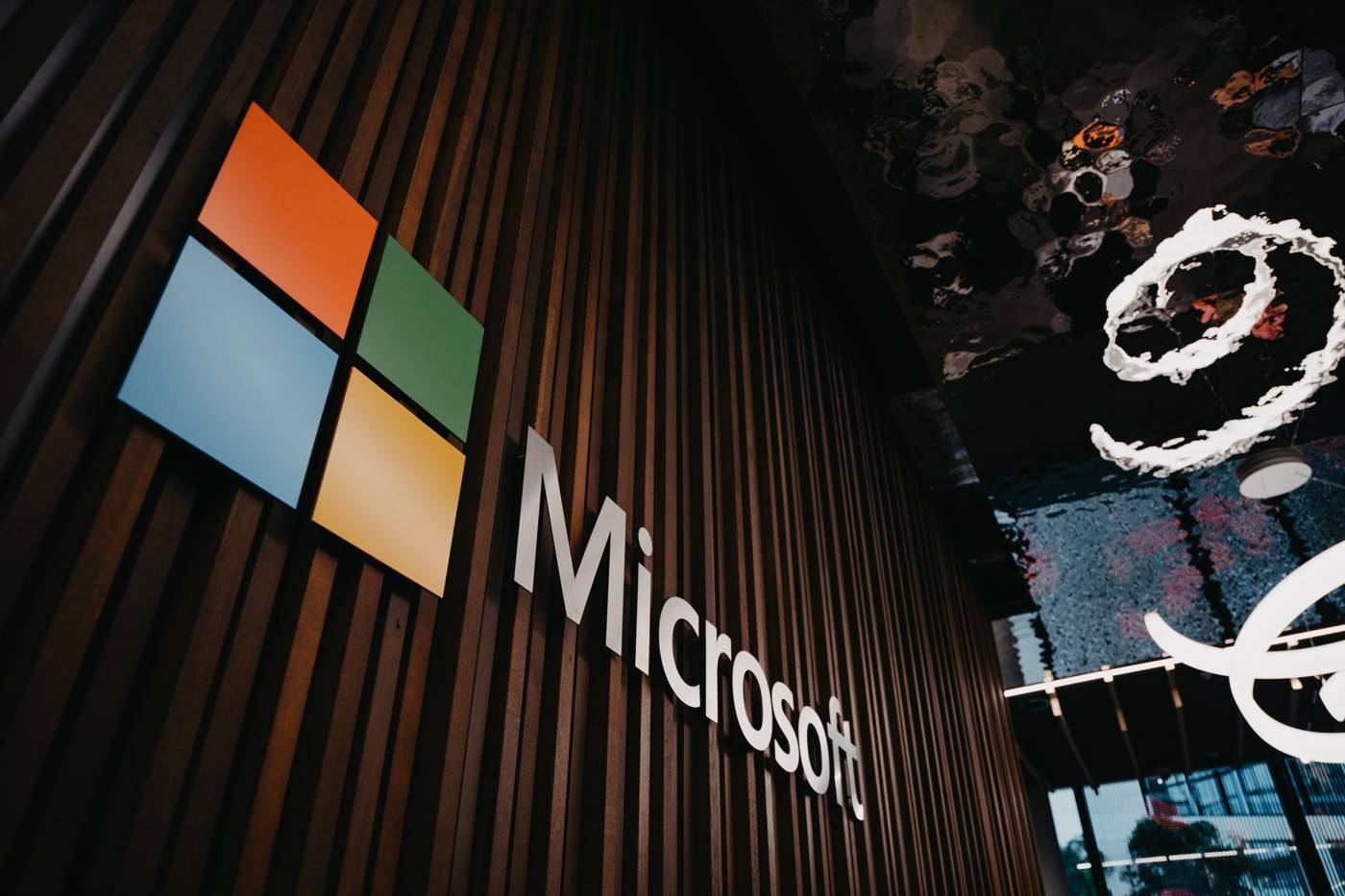 Microsoft is committing $2.5 billion and 6,000 engineers to a new unit called Microsoft Frontier, aimed at making enterprise…
