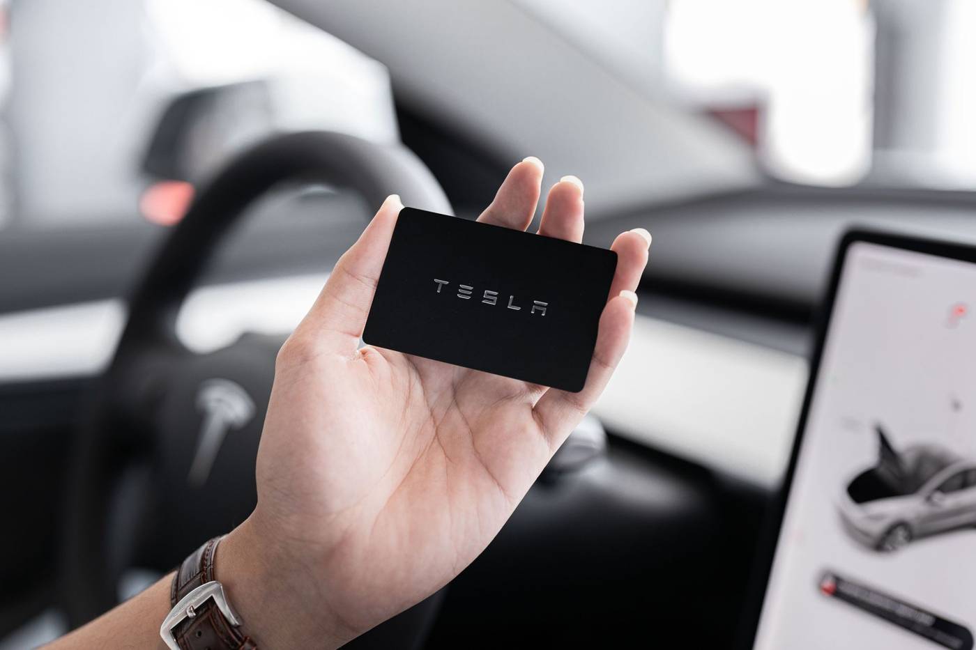 Tesla shares tumbled 7.49% despite a big second quarter delivery beat, as investors weigh a sky high P/E of 327.88 against…